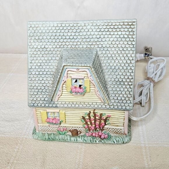 Midwest of Cannon Falls Cottontail Lane Light Up Ceramic Rose Cottage - Picture 4 of 9